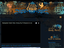 Tablet Screenshot of lunascastlehostel.com